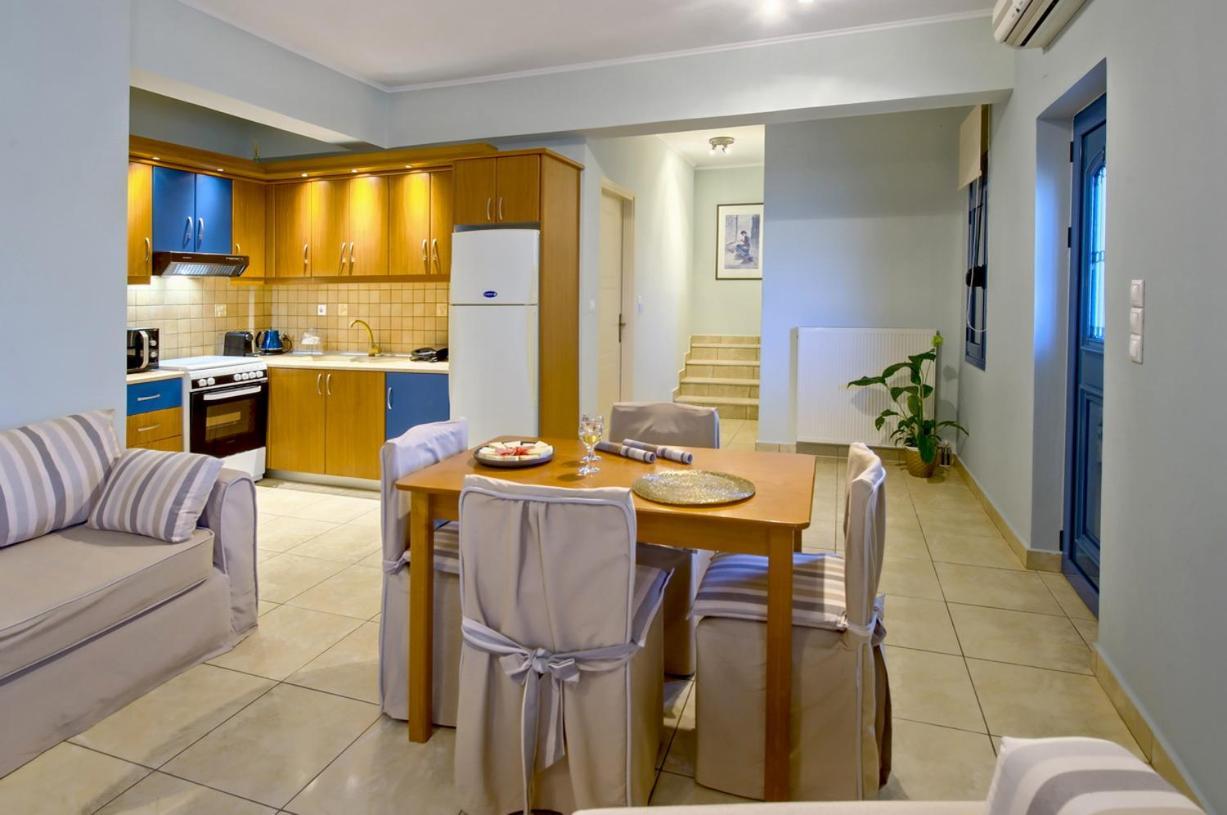 Seasight Living Apartment Плітра Екстер'єр фото